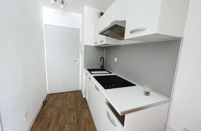 Perpignan Espace med joli t2 avec terrasse — photo 4