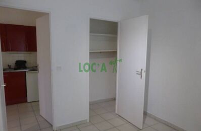 location appartement 700 € CC /mois à proximité de Neuville-sur-Saône (69250)
