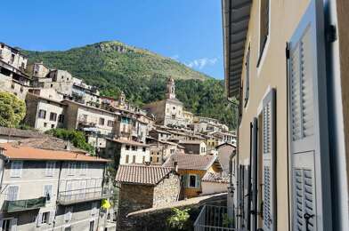 Appartement 4 pièces 980 €