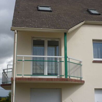 Appartement 3 pièces 562 €