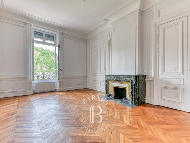 Lyon 2 - Ainay - Appartement de 150,37 m² -  3 Chambres — photo 1