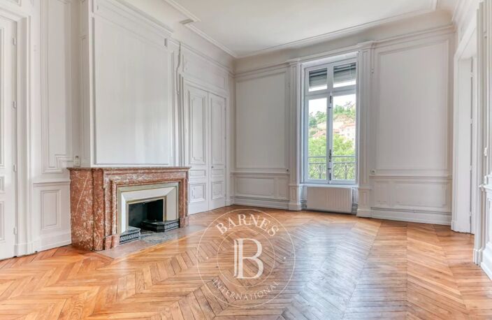 Lyon 2 - Ainay - Appartement de 150,37 m² -  3 Chambres — photo 5