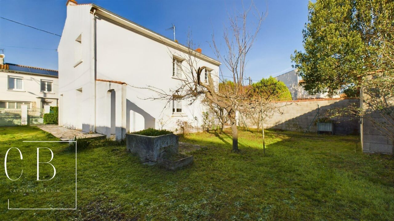 maison 6 pièces 105 m2 à vendre à La Rochelle (17000)