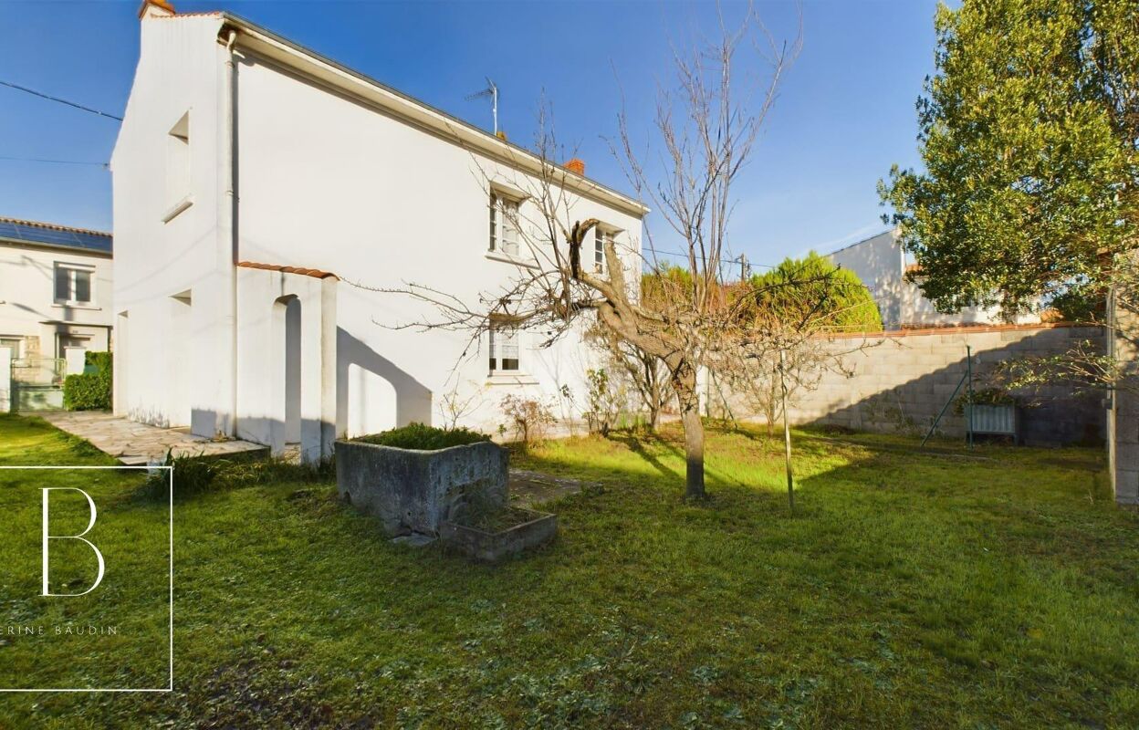 maison 6 pièces 105 m2 à vendre à La Rochelle (17000)