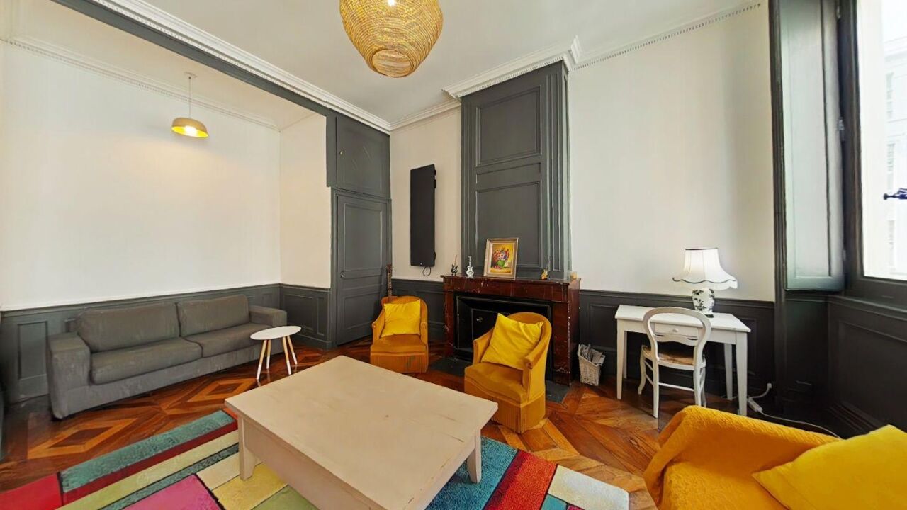 appartement 3 pièces 85 m2 à louer à Lyon 2 (69002)