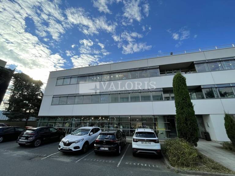 BUREAUX à LOUER — photo 1