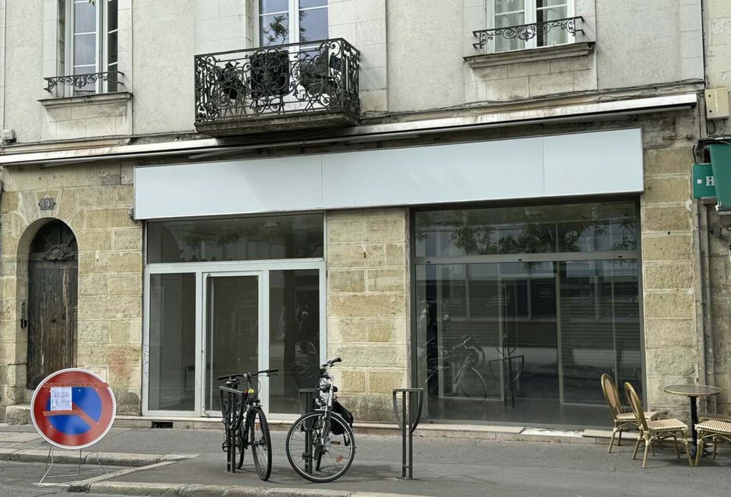 à LOUER — photo 1