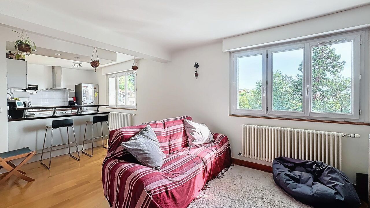 appartement 3 pièces 66 m2 à vendre à Collonges-sous-Salève (74160)