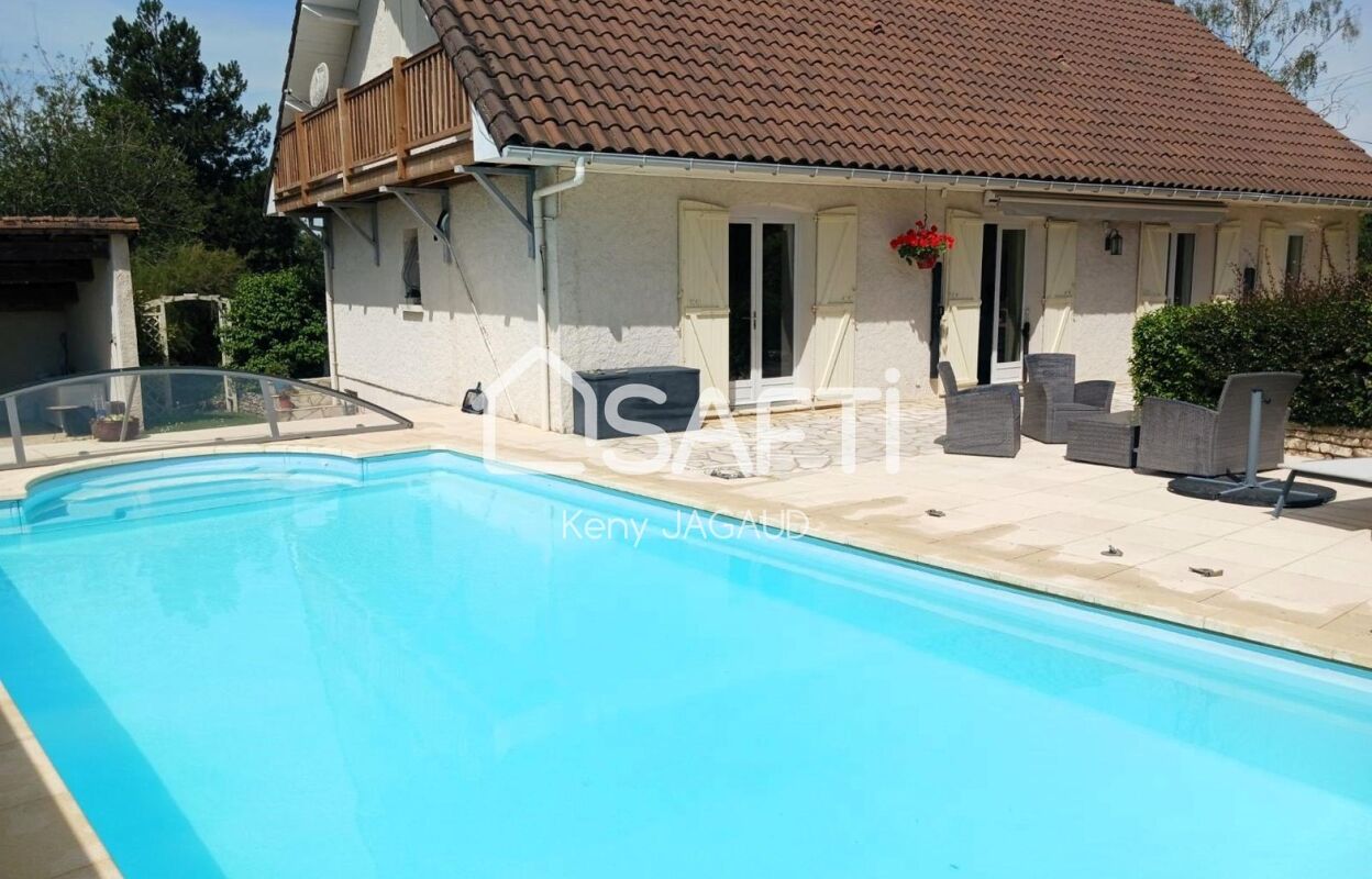 maison 7 pièces 160 m2 à vendre à Biard (86580)