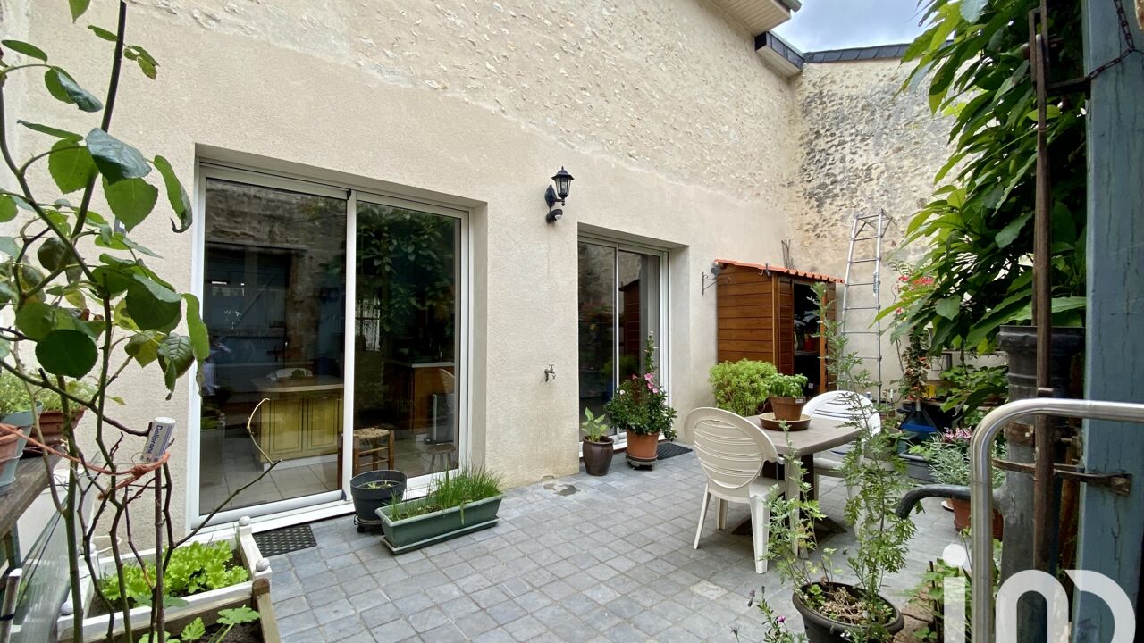 maison 6 pièces 184 m2 à vendre à Montreuil-Bellay (49260)