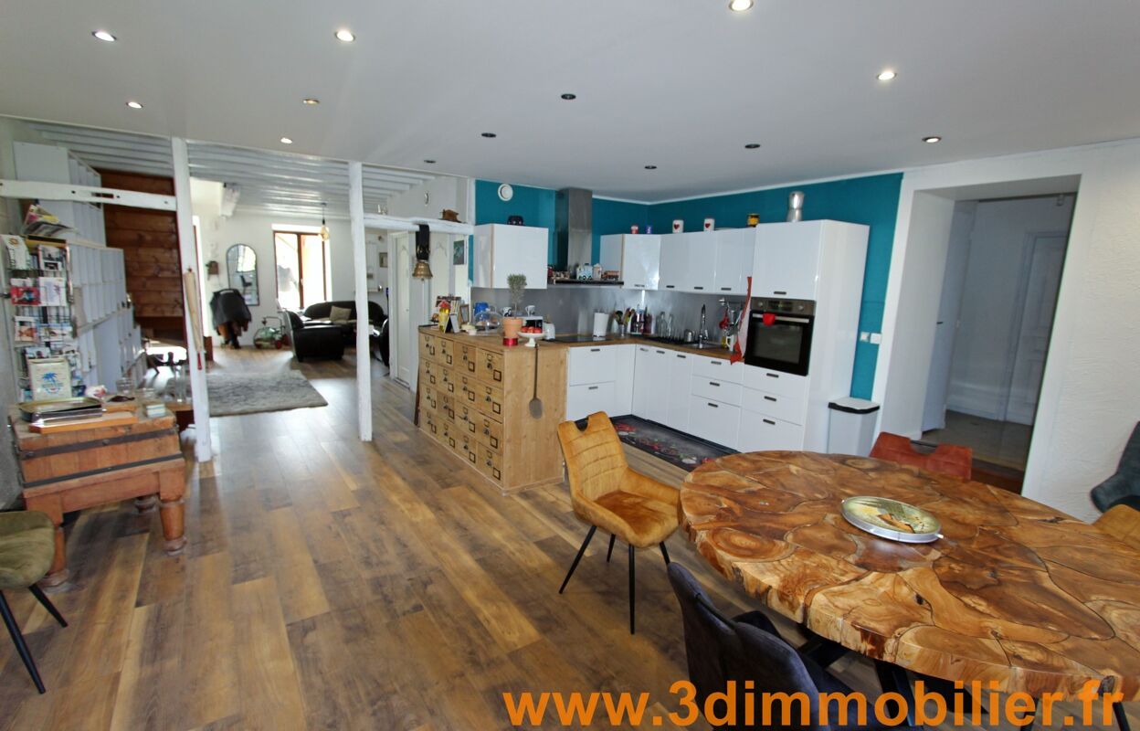maison 5 pièces 163 m2 à vendre à Lons-le-Saunier (39000)