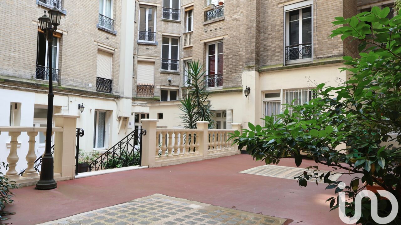 appartement 2 pièces 25 m2 à vendre à Paris 18 (75018)