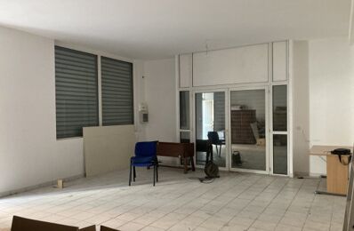 location commerce 500 € CC /mois à proximité de Saint-Laurent-de-la-Salanque (66250)