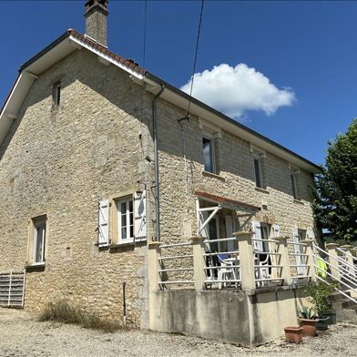 Maison 7 pièces 248500 €