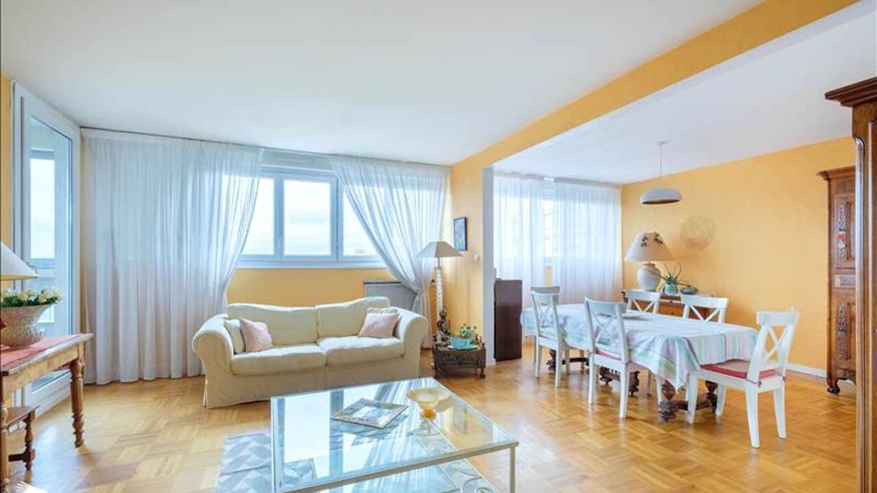 appartement 6 pièces 131 m2 à vendre à Caluire-Et-Cuire (69300)