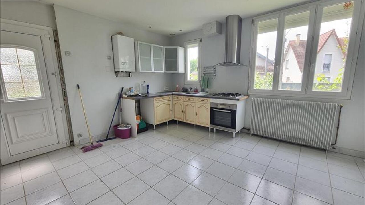 maison 3 pièces 68 m2 à vendre à Bourges (18000)