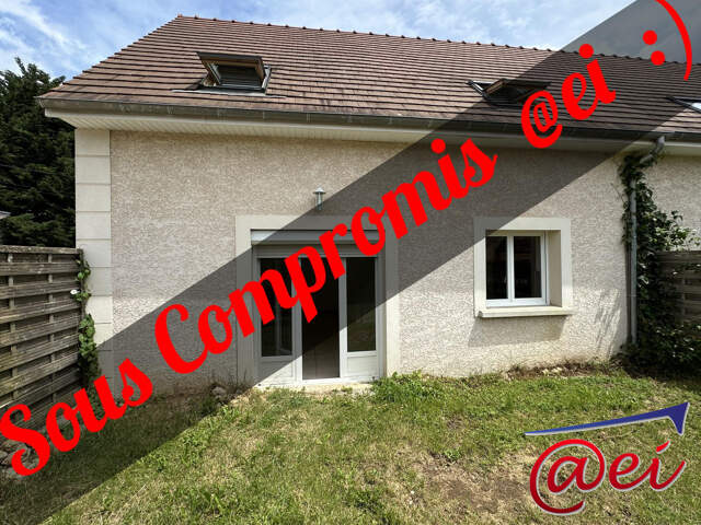 Maison T4 sur un terrain de 113 m2, — photo du bien