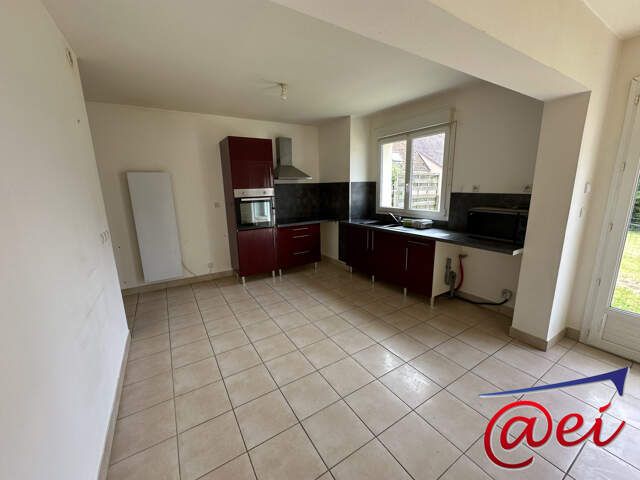 Maison T4 sur un terrain de 113 m2, — photo du bien