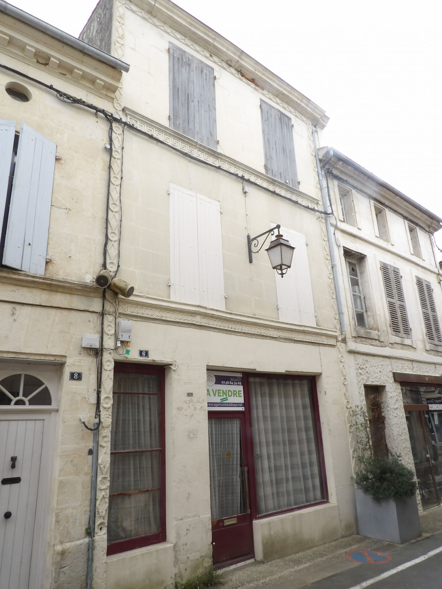 Immeuble 7 pièces  à vendre Saint-Savinien 17350