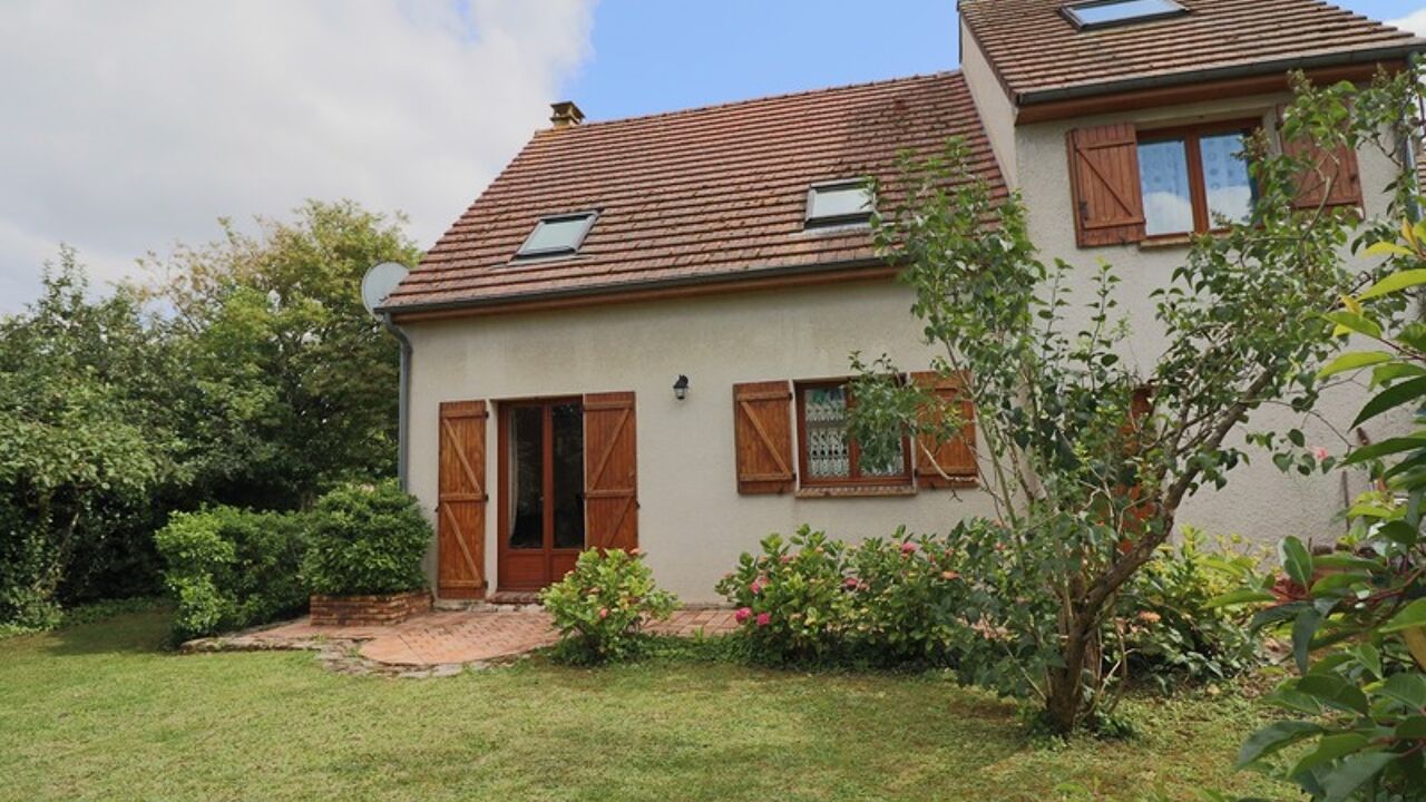 maison 5 pièces 107 m2 à vendre à Moussy-le-Neuf (77230)