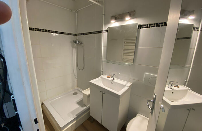 Appartement Pau 1 pièce(s) 24 m2 — photo 3