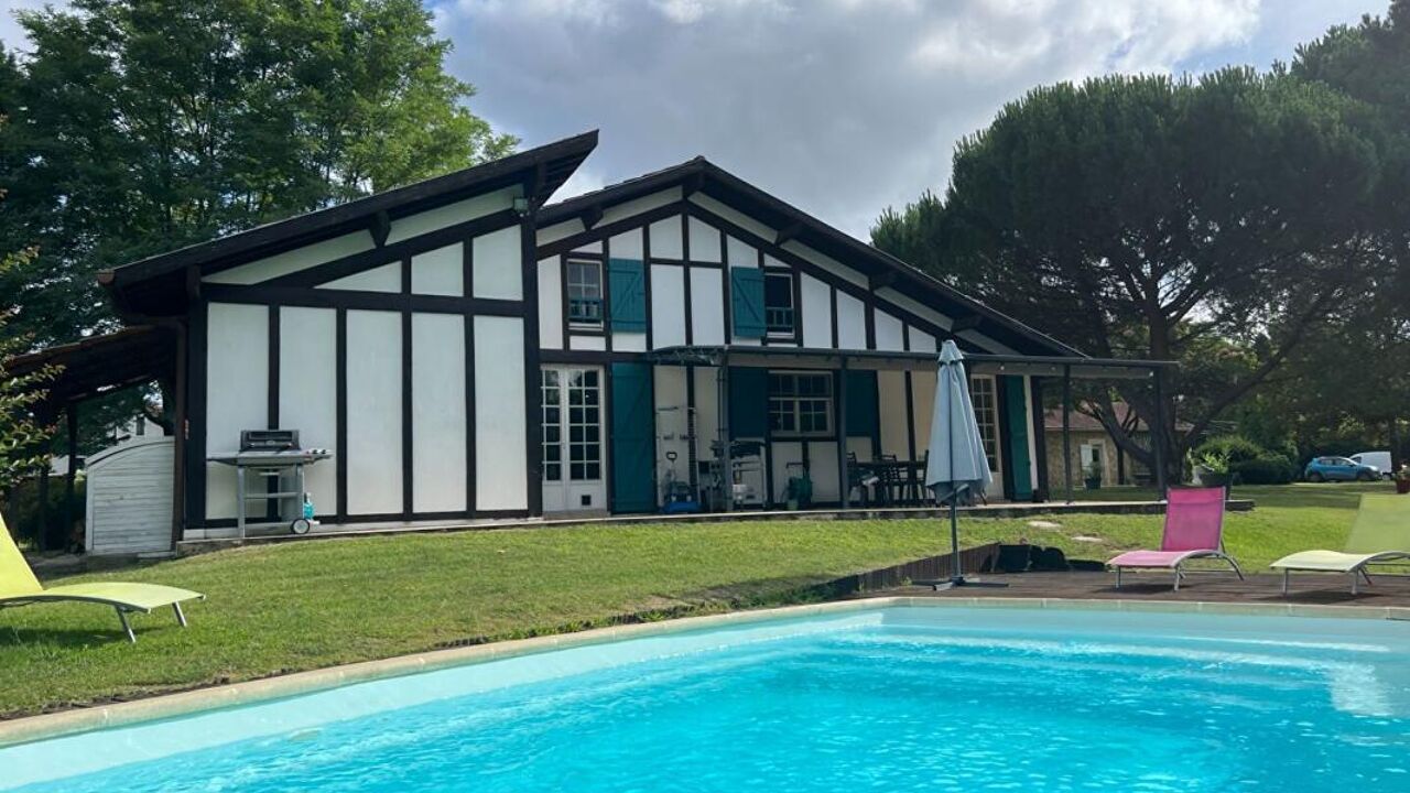 maison 6 pièces 146 m2 à vendre à Roquefort (40120)