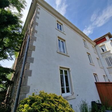 Maison 12 pièces 204 m²