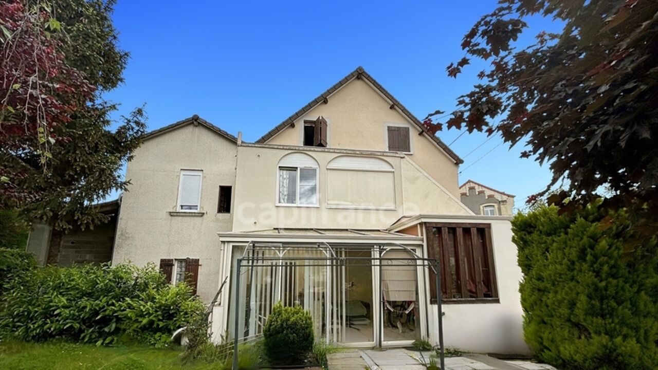 immeuble  pièces 178 m2 à vendre à Le Creusot (71200)