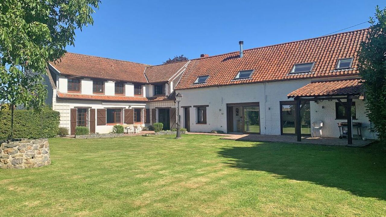 maison 10 pièces 317 m2 à vendre à Thun-Saint-Amand (59158)