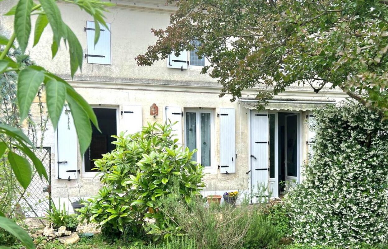 maison 6 pièces 190 m2 à vendre à Coutras (33230)