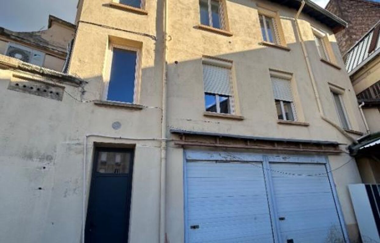 immeuble  pièces 149 m2 à vendre à Saint-Étienne (42000)