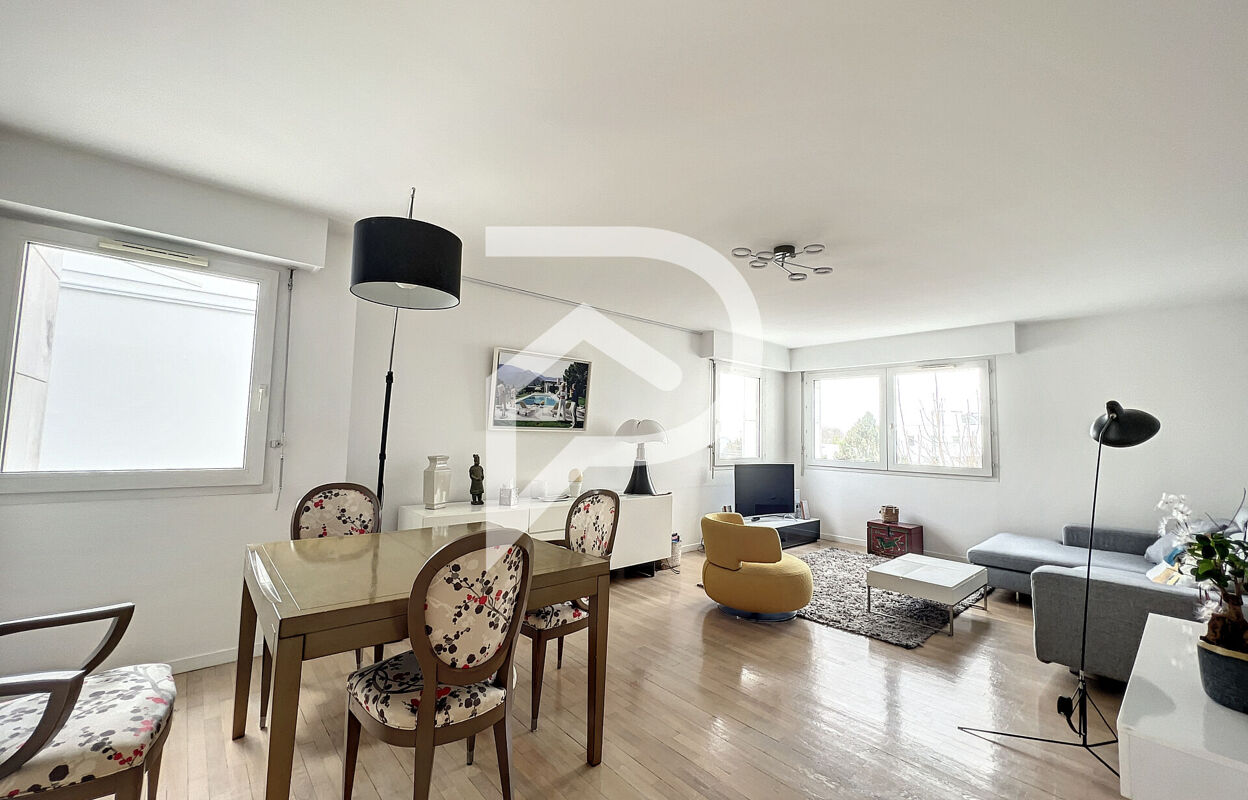 appartement 5 pièces 112 m2 à vendre à Suresnes (92150)