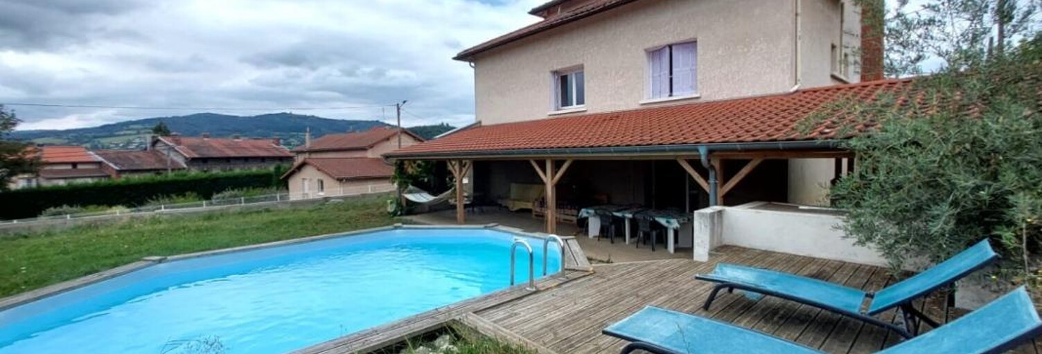 Maison 7 Pièces 213 m² à vendre à Unieux (42240)