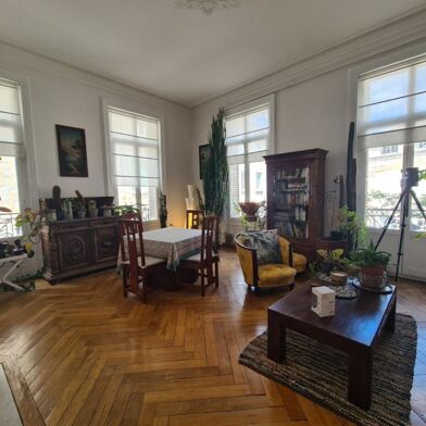 Appartement 6 pièces 228 m²