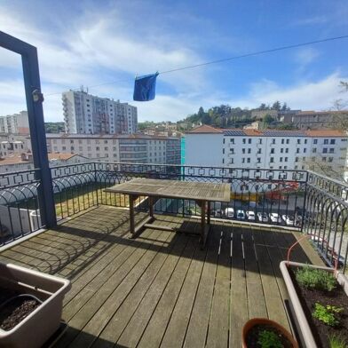 Appartement 8 pièces 324 m²