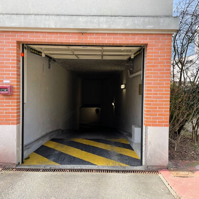 Parking 15 m²