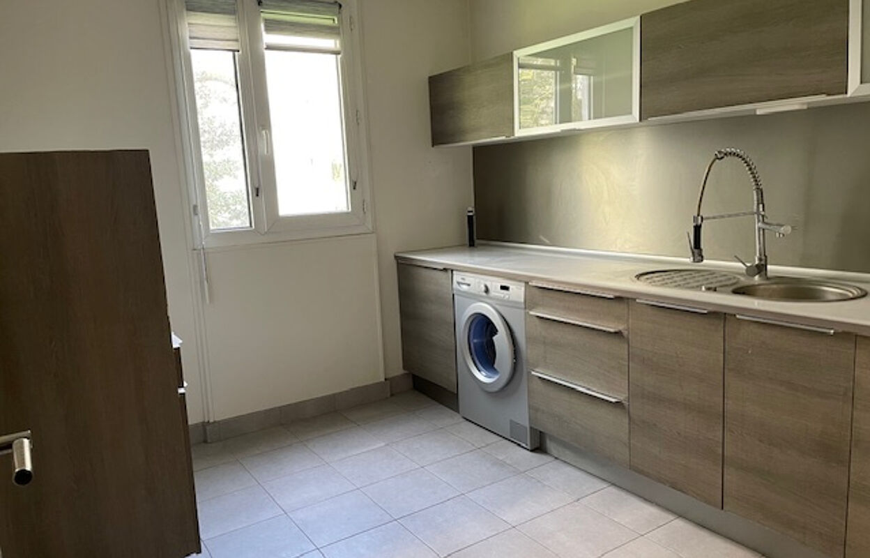 appartement 3 pièces 65 m2 à vendre à Puteaux (92800)