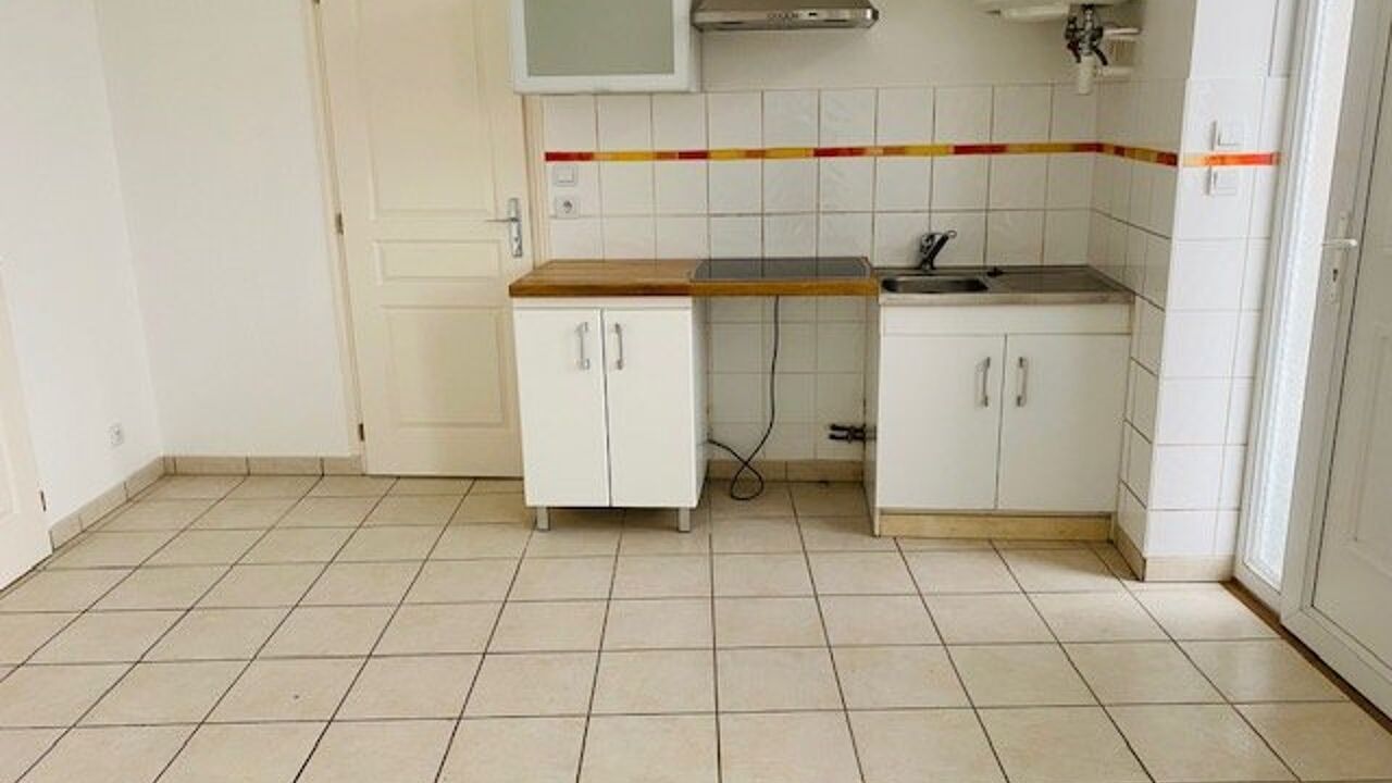 appartement 2 pièces 30 m2 à louer à Saint-Priest-en-Jarez (42270)