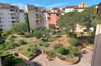 appartement 4 pièces 77 m2 à vendre à Hyères (83400)