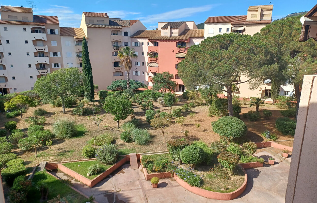 appartement 4 pièces 77 m2 à vendre à Hyères (83400)