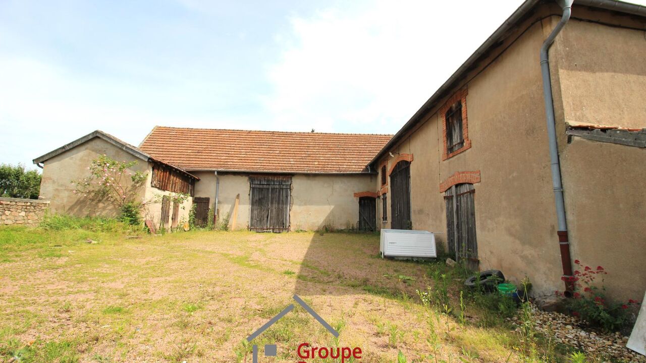 maison 6 pièces 300 m2 à vendre à Dompierre-les-Ormes (71520)