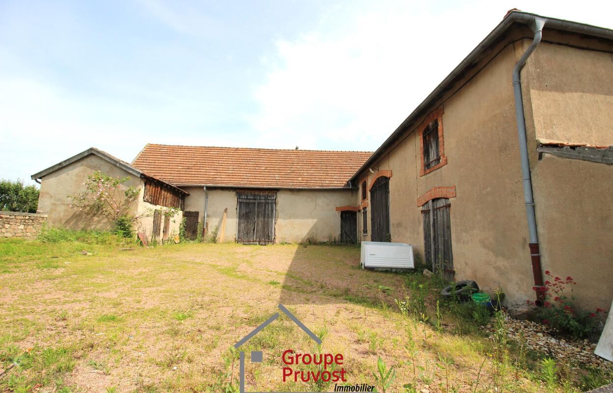 maison 6 pièces 300 m2 à vendre à Dompierre-les-Ormes (71520)