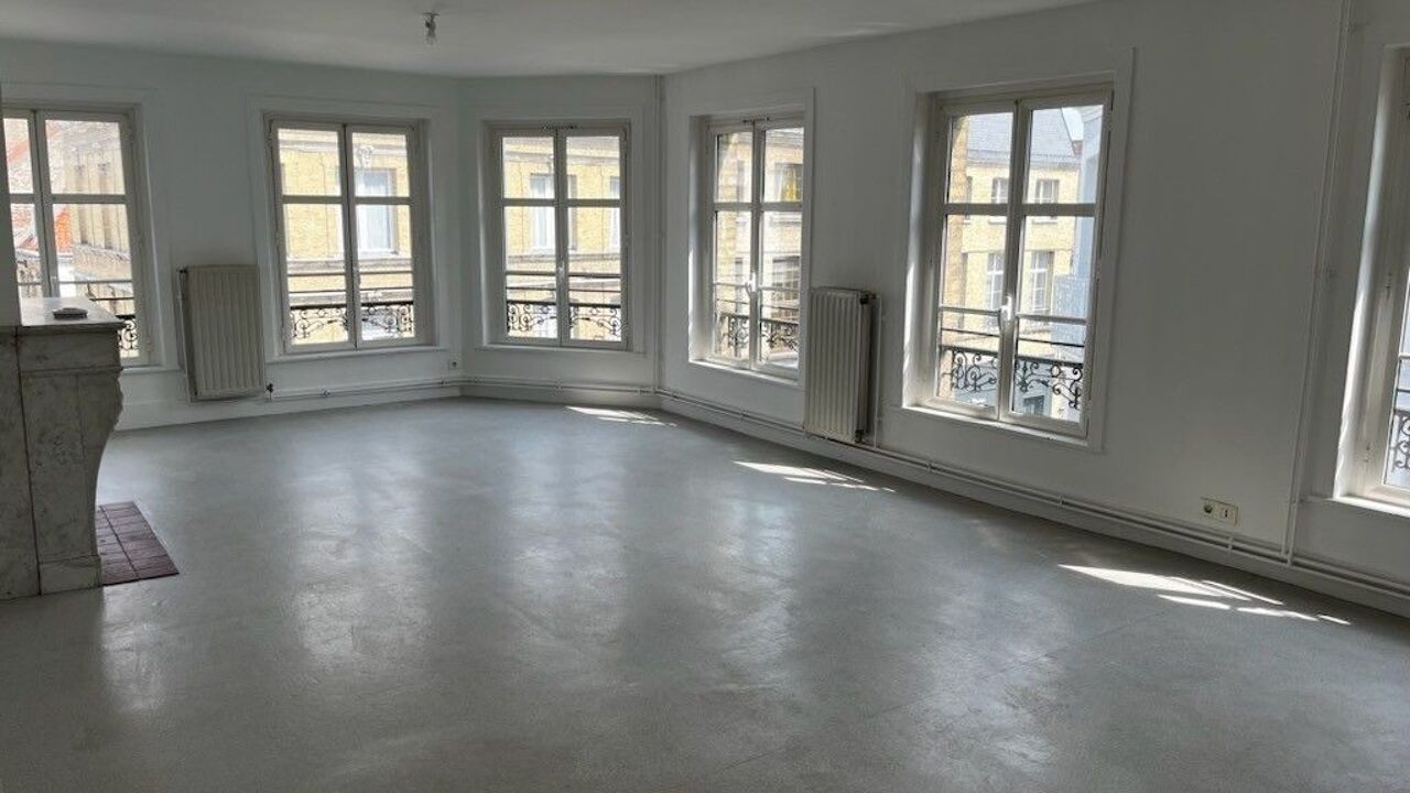 appartement 5 pièces 109 m2 à louer à Saint-Omer (62500)