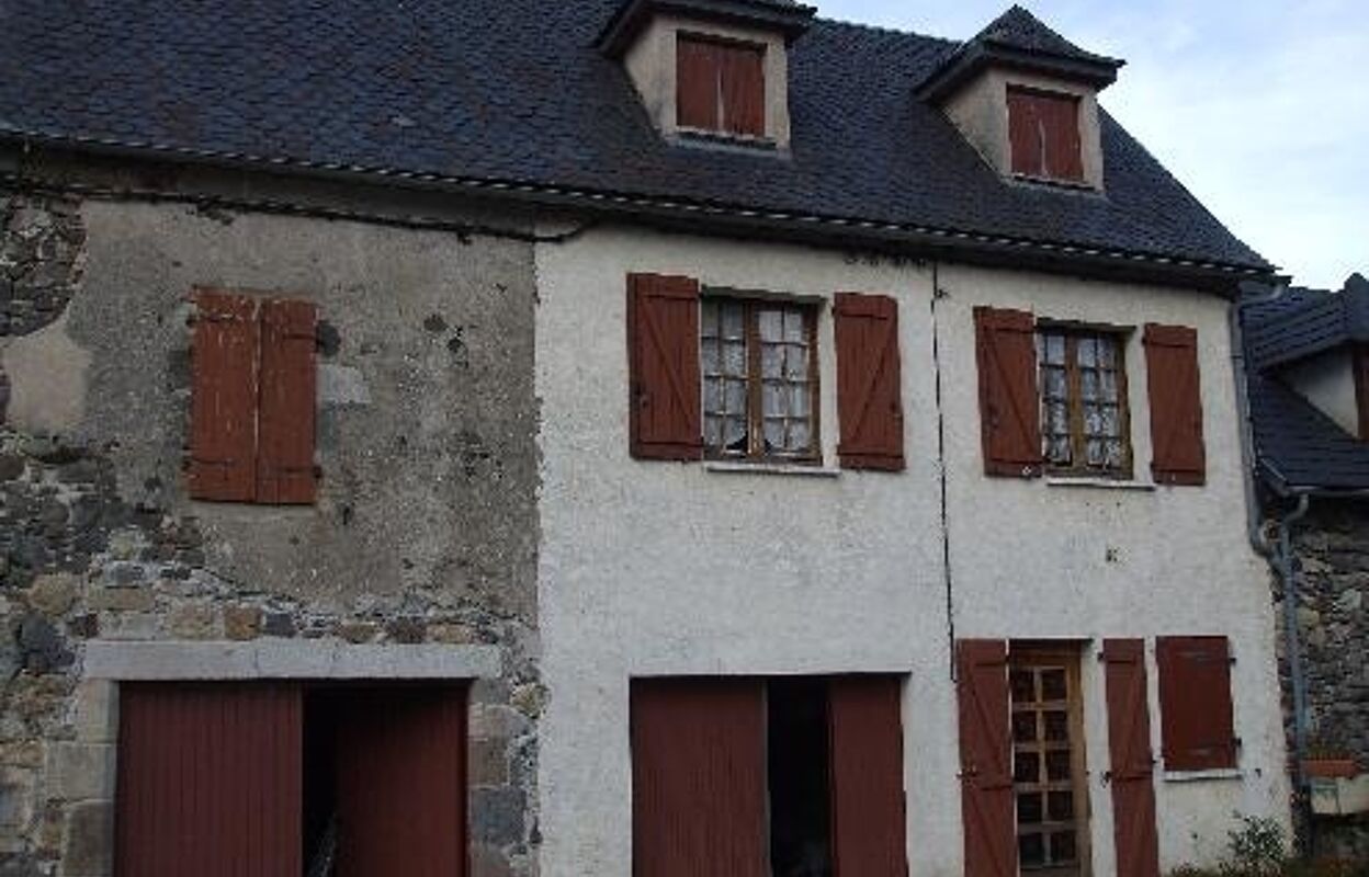 maison 7 pièces 133 m2 à vendre à Saignes (15240)