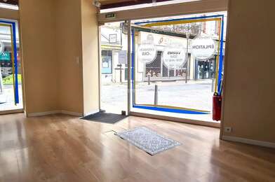 Commerce 4 pièces 1200 €