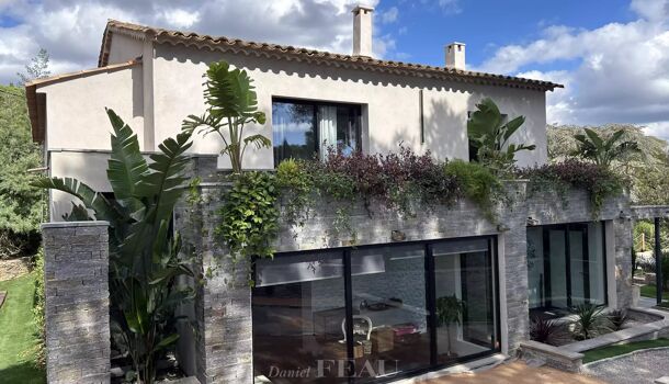 Villa / Maison 8 pièces  à vendre Grimaud 83310