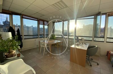 vente bureau 171 200 € à proximité de Guzargues (34820)