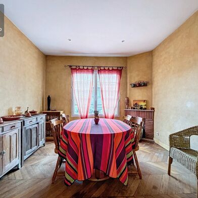 Maison 5 pièces 379000 €