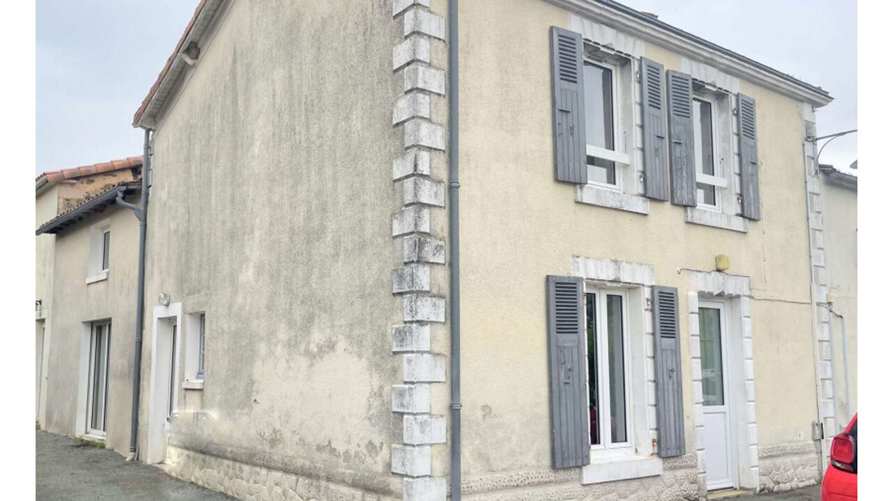 maison 4 pièces 79 m2 à vendre à Saint-Maurice-des-Noues (85120)