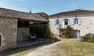 Maison 10 Pièces 295 m² à vendre à Montcuq-en-Quercy-Blanc (46800)